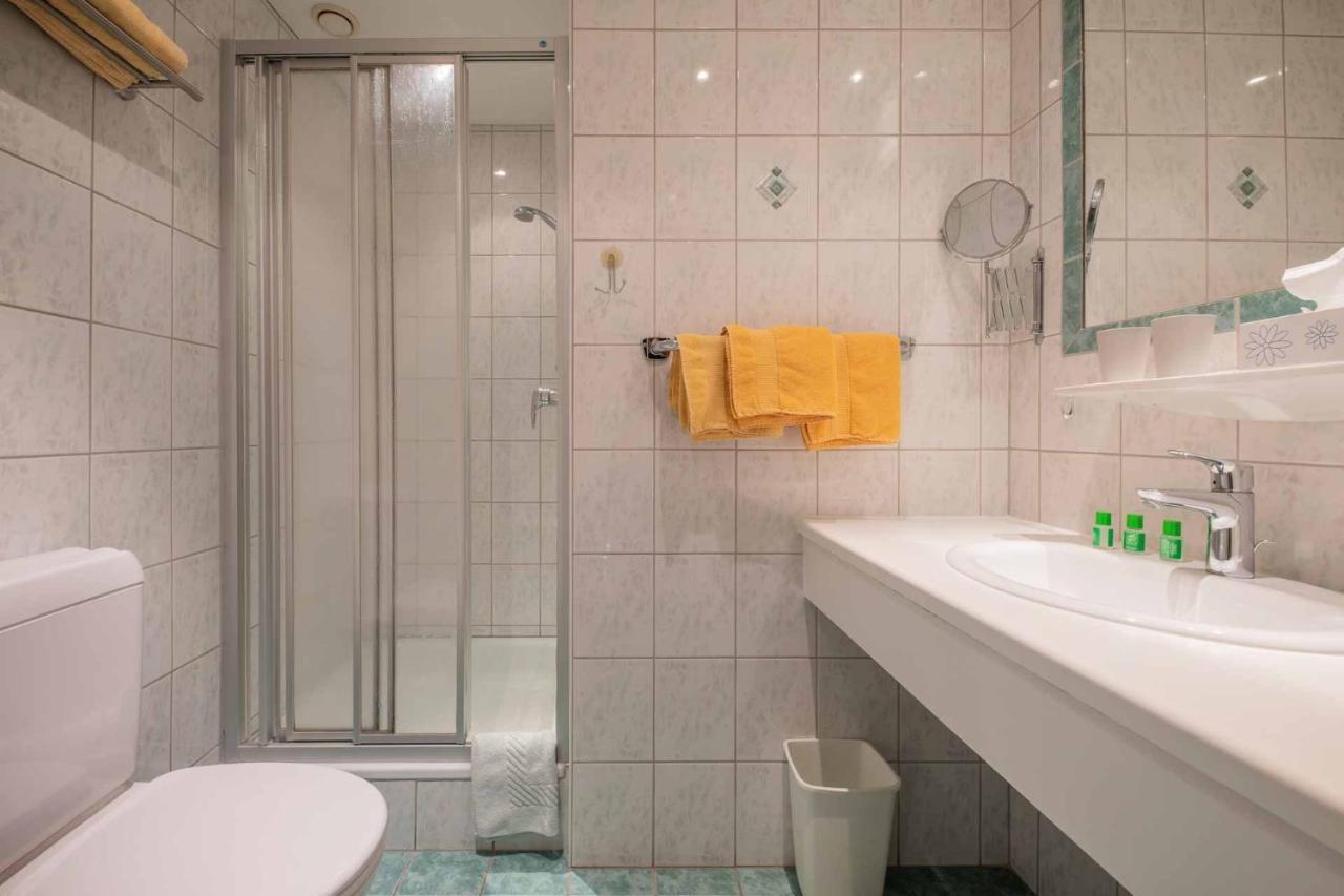 Haus Hubertus Hotel Mieders Bagian luar foto