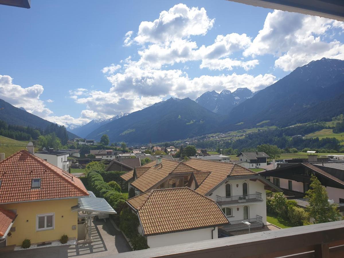 Haus Hubertus Hotel Mieders Bagian luar foto